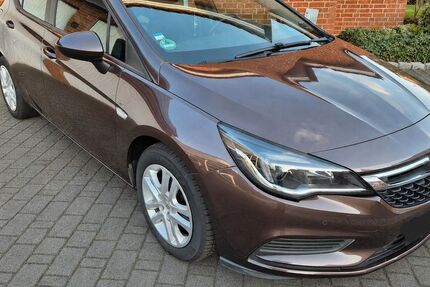 Opel Astra 62.350 km 9.111 &euro; Schüttorf 48465