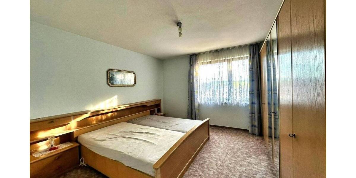 Einfamilienhaus Schorndorf Knöbling - 6 Zimmer, 142 m&sup2;, 299.000&euro; | Angebot:25687339