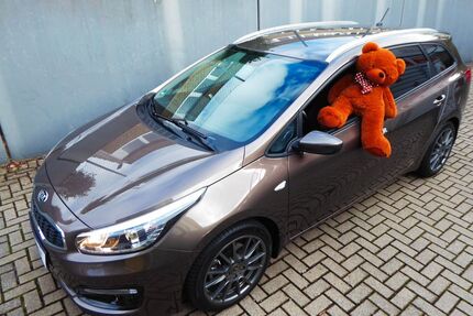 Kia ceed / Ceed 50.700 km 11.915 &euro; Kreuztal-Krombach 57223