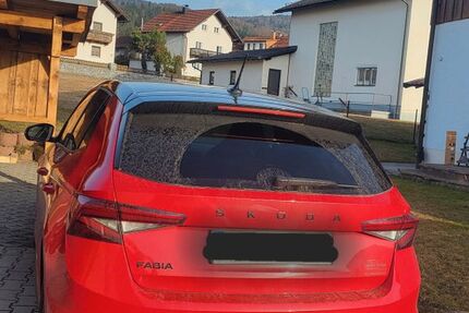 Skoda Fabia 18.000 km 21.600 &euro; Frauenau 94258