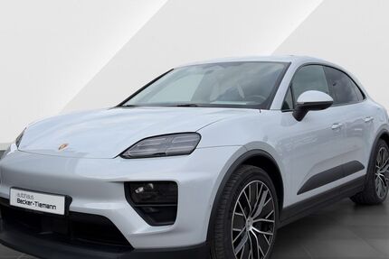 Porsche Macan 38.064 km 69.806 &euro; Lemgo 32657