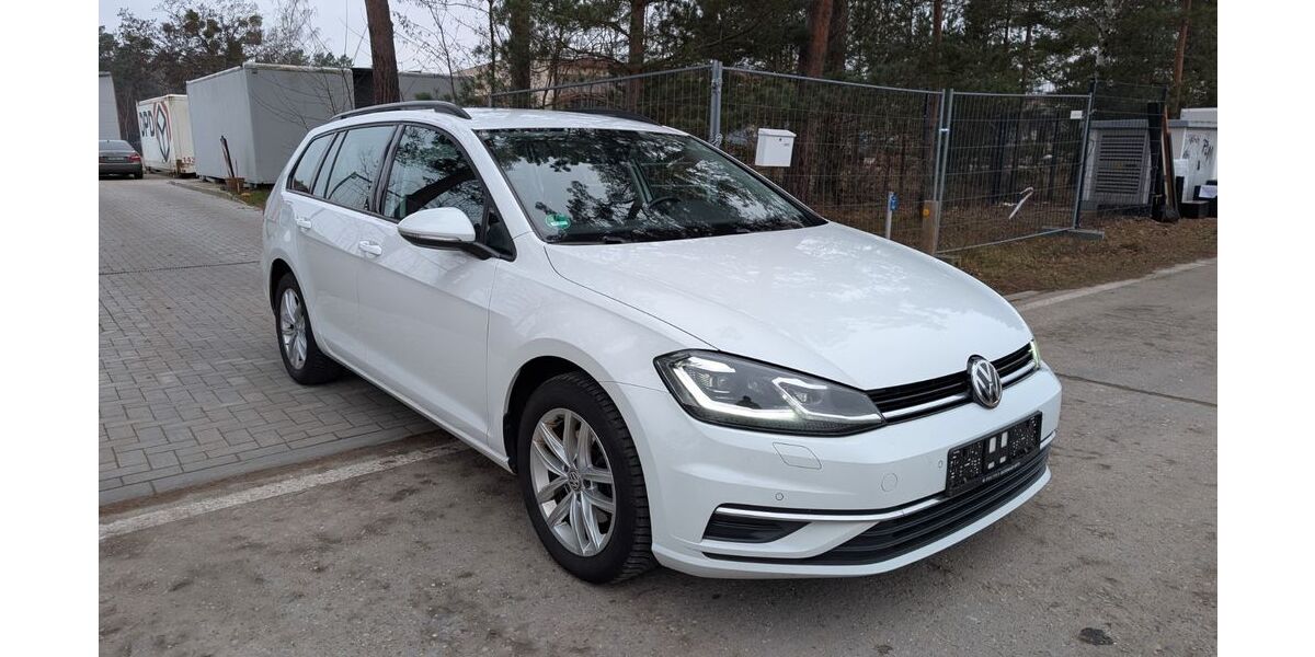 VW Golf 247.727 km 10.499 &euro; Werder Havel 14542