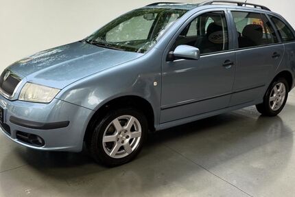Skoda Fabia 165.111 km 2.500 &euro; München 80636