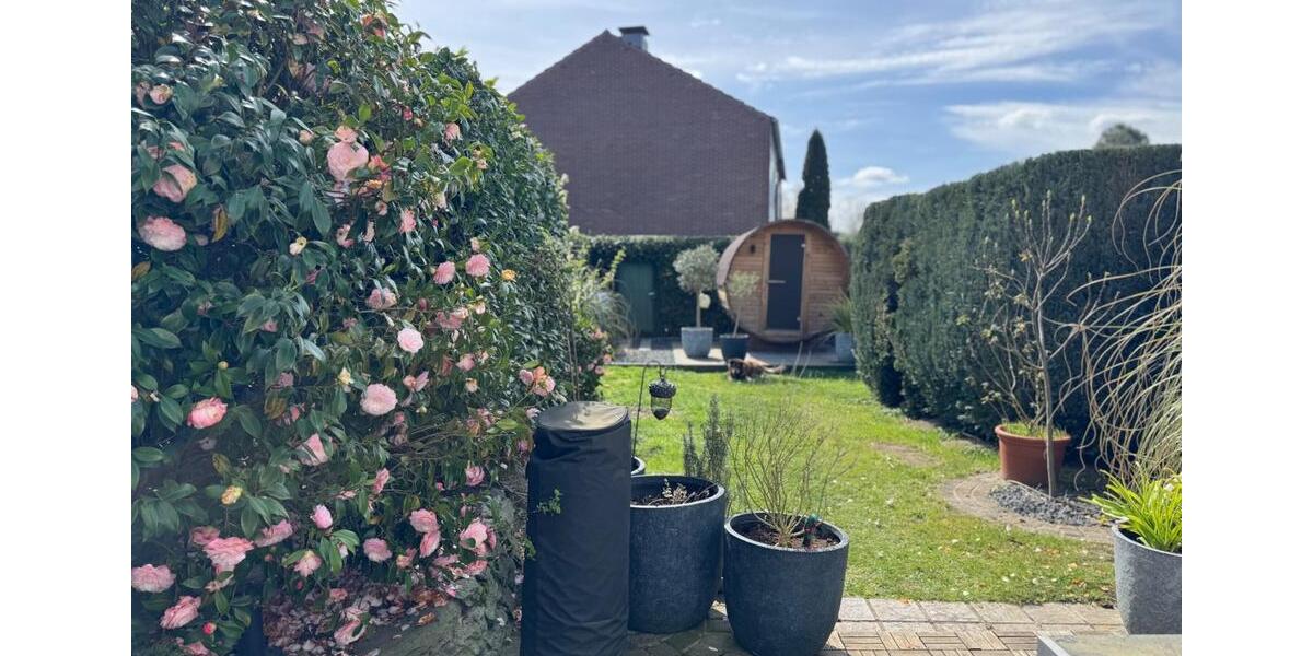 Reihenhaus Viersen Hülsdonk - 4 Zimmer, 97 m&sup2;, 319.000&euro; | Angebot:26058572