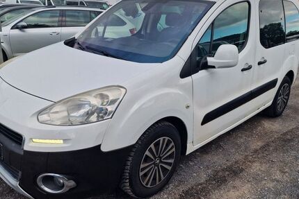 Peugeot Partner 224.000 km 3.850 &euro; Büdingen 63654
