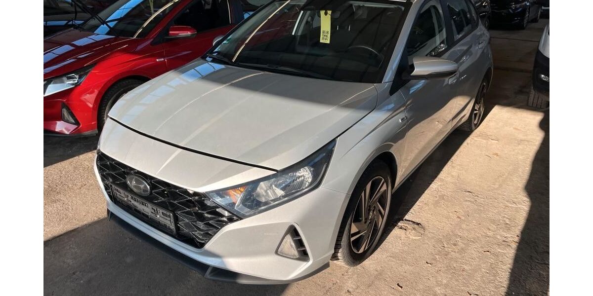 Hyundai i20 80.000 km 13.999 &euro; Fulda 36043