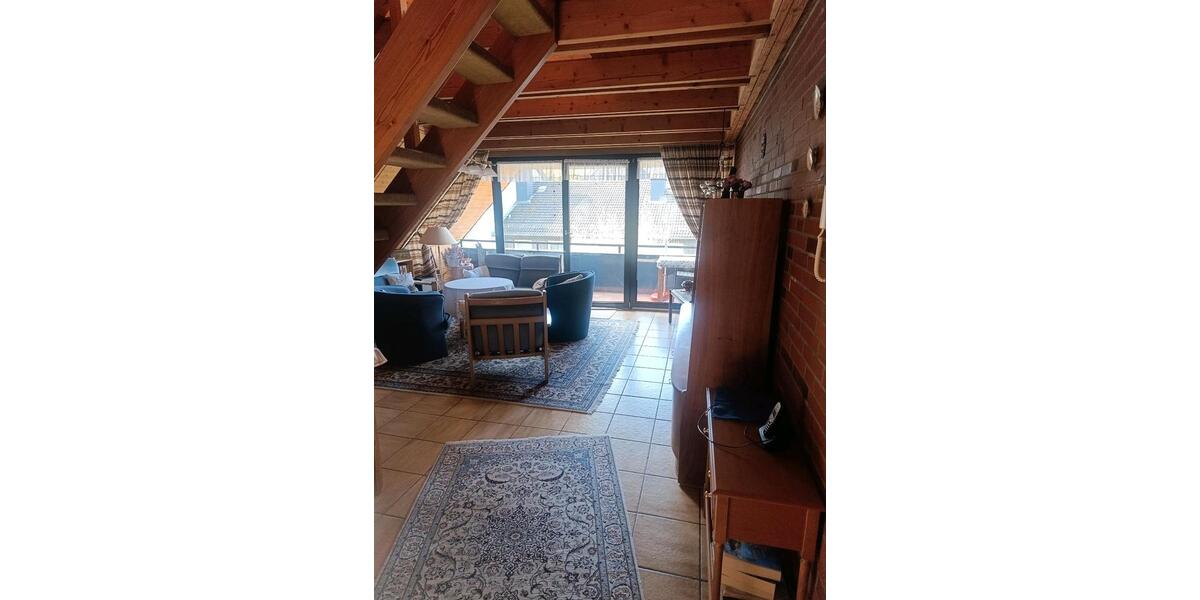 Dachgeschoßwohnung Höxter - 5 Zimmer, 110 m&sup2;, 130.000&euro; | Angebot:27234452