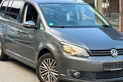 VW Touran 53.786 km 9.499 &euro; Haselbach 94354
