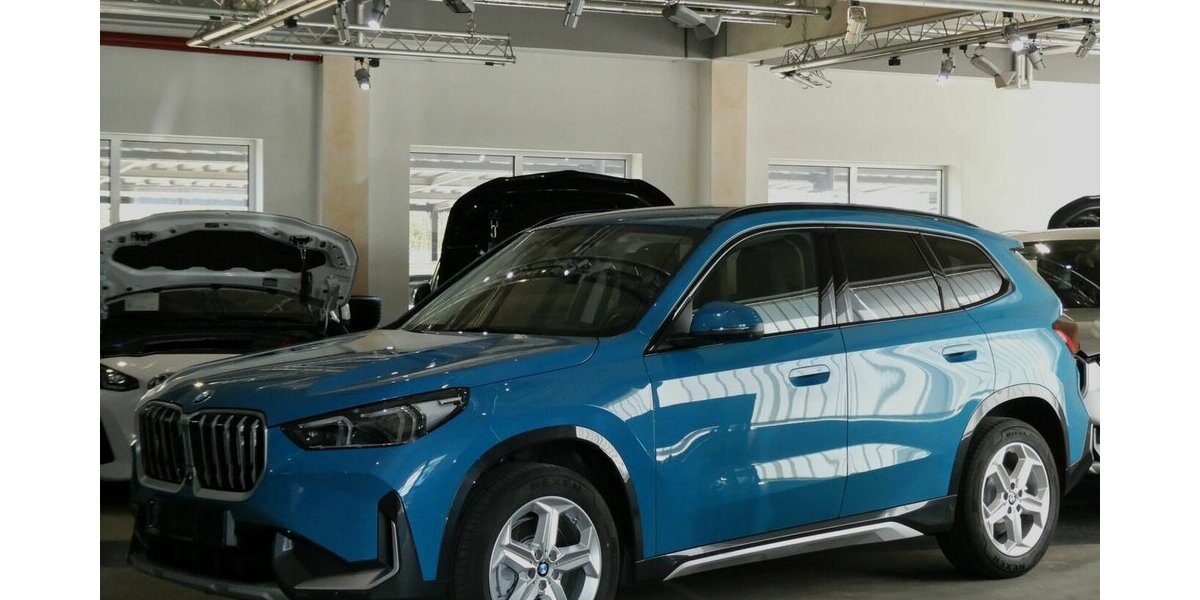 BMW X1 23d xDrive x-Line AHK,360°,HUD,Leder 38.900 km 36.590 &euro; Landshut 84030