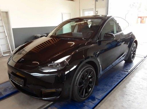 Tesla Model Y 63.563 km 35.480 € Bad Kissingen 97688