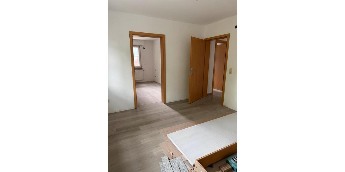 Erdgeschoßwohnung Stuttgart Zuffenhausen - 3 Zimmer, 55 m&sup2;, 1.150&euro; | Angebot:26663420