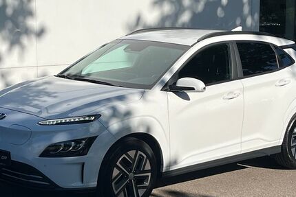 Hyundai KONA 49.250 km 25.500 &euro; Pfaffenhofen a. d. Ilm 85276