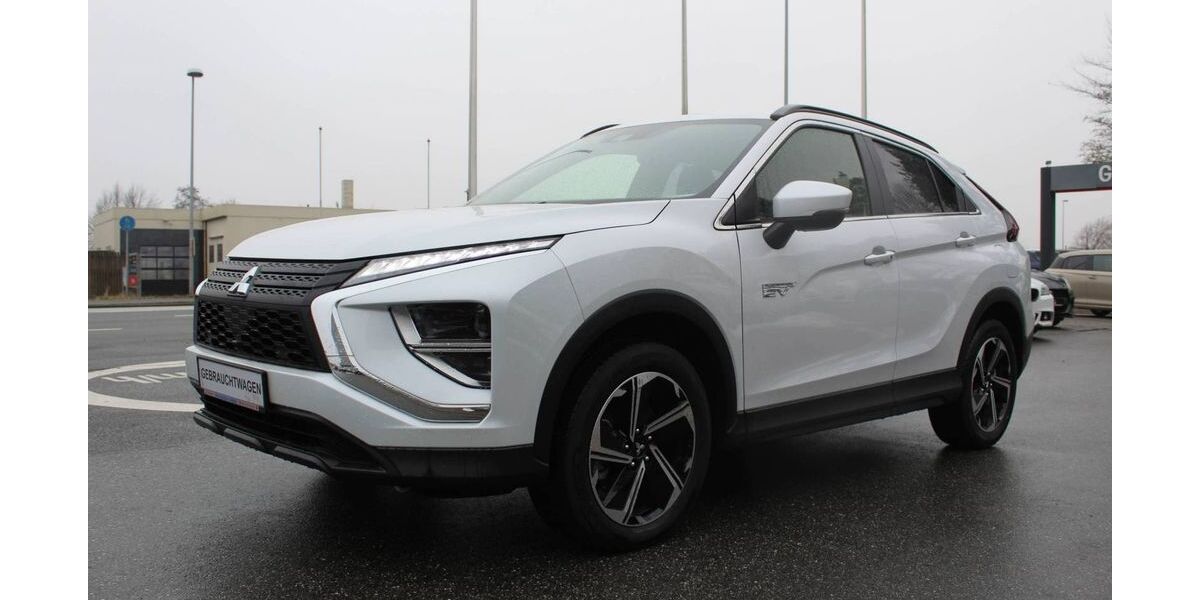 Mitsubishi Eclipse Cross 4.950 km 26.480 &euro; Elmshorn 25337