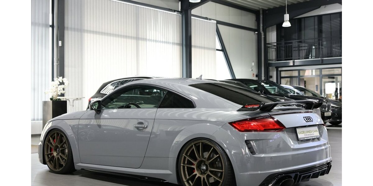 Audi TT RS COUPE 2.5 TFSI QUATTRO NARDO+BLACK+GOLD 40.000 km 55.555 &euro; Hamm 59077