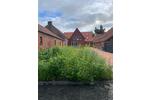 Mehrfamilienhaus, Wohnhaus Hage - 10 Zimmer, 300 m&sup2;, 350&euro; | Angebot:26197226