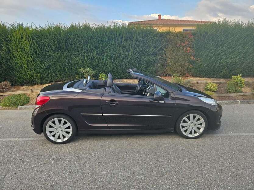 Peugeot 207 208.000 km 4.600 € Pocking 94060