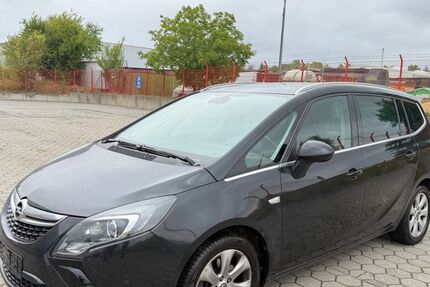Opel Zafira 280.000 km 3.899 &euro; werneuchen 16356