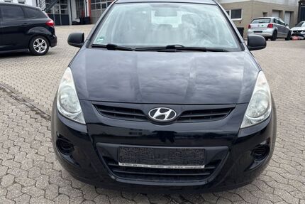 Hyundai i20 161.875 km 3.600 &euro; Müllenbach 53520