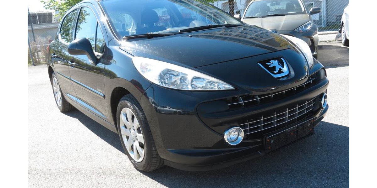 Peugeot 207 99.100 km 2.750 &euro; Rosenheim 83026