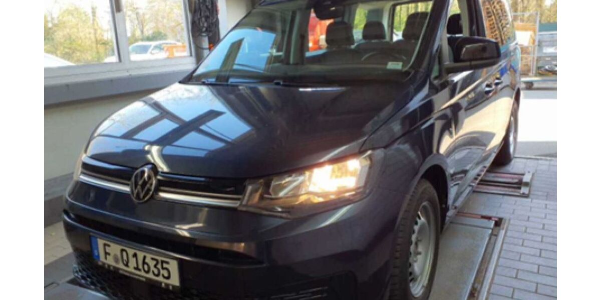 VW Caddy 13.639 km 23.430 &euro; Eschborn 65760