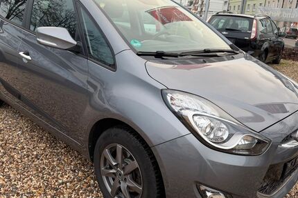 Hyundai ix20 89.700 km 5.900 € Leverkusen 51371
