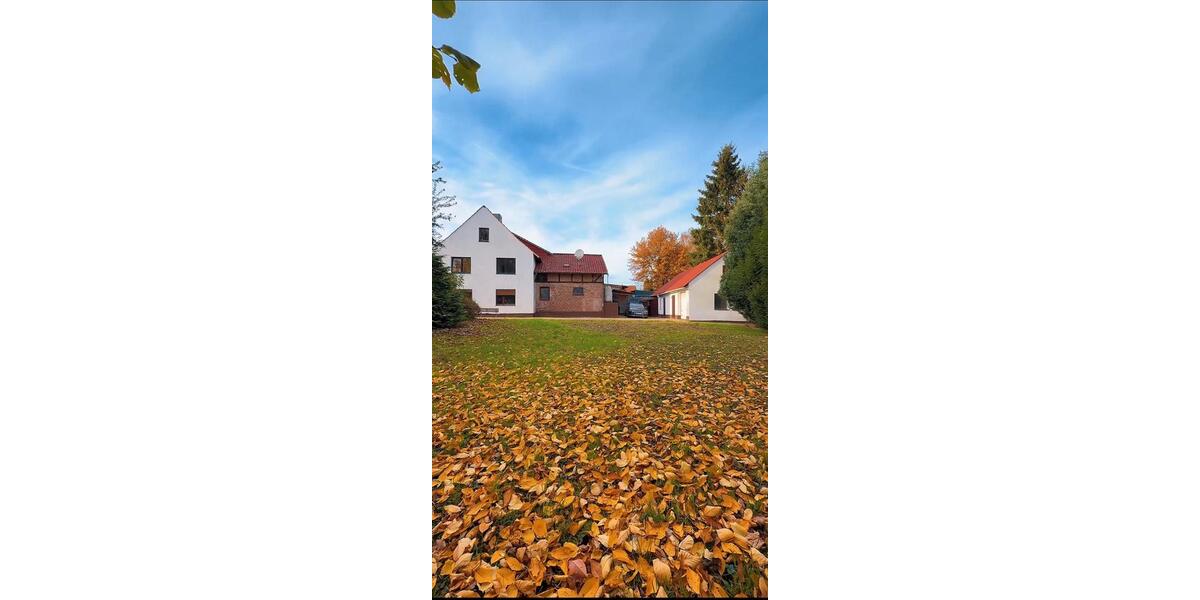 Doppelhaushälfte Einbeck - 8 Zimmer, 200 m&sup2;, 75.000&euro; | Angebot:25298070