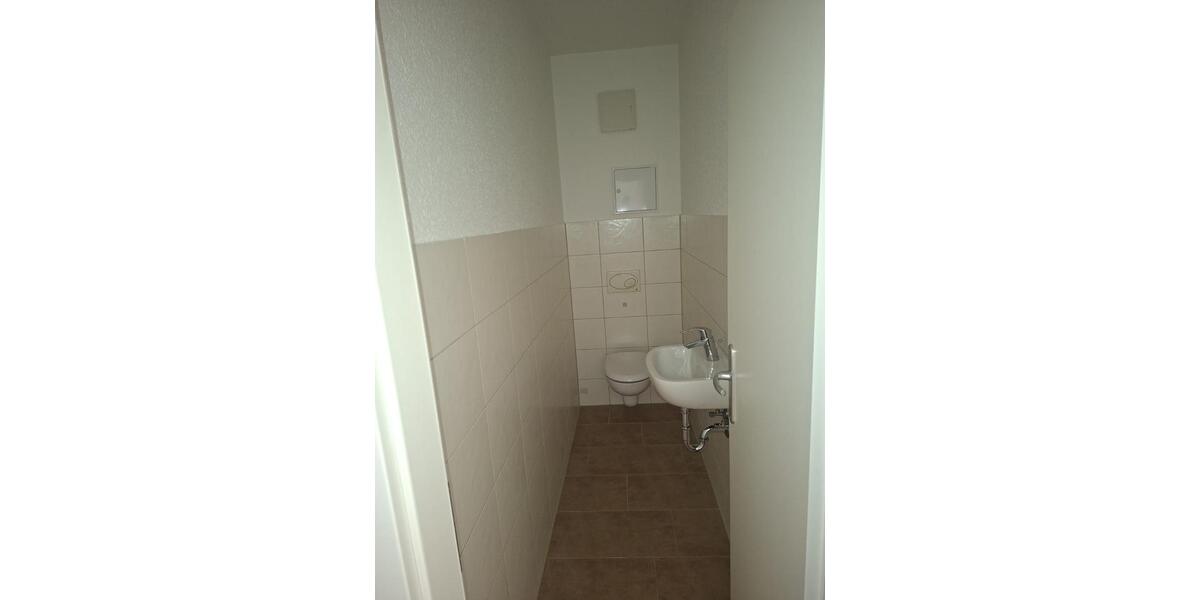 Etagenwohnung Spremberg - 5 Zimmer, 121 m&sup2;, 790&euro; | Angebot:25220691