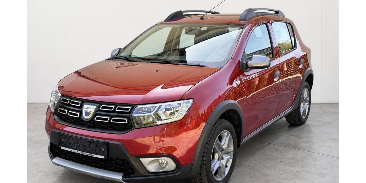 Dacia Sandero 89.790 km 7.399 &euro; Rathenow 14712