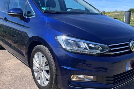 VW Touran 124.023 km 14.400 &euro; Bretzenheim 55559