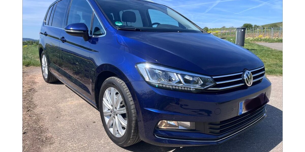 VW Touran 124.023 km 14.400 &euro; Bretzenheim 55559