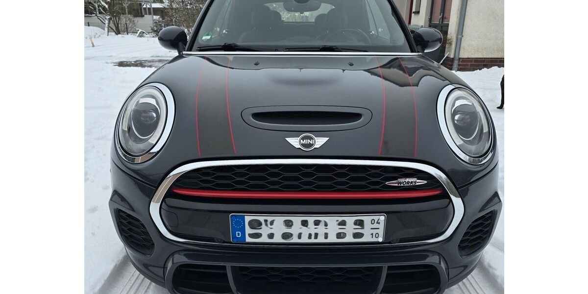 Mini John Cooper Works Cabrio 127.100 km 16.500 &euro; Schwarme 27327