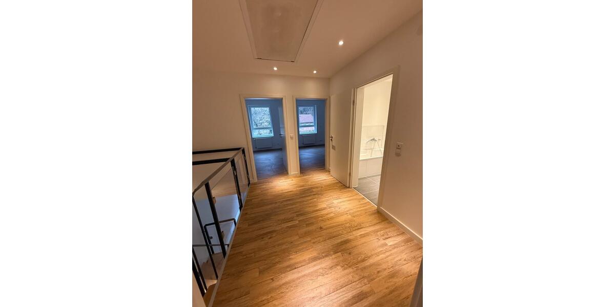 Reihenhaus Bensheim - 4 Zimmer, 120 m&sup2;, 1.800&euro; | Angebot:24710009