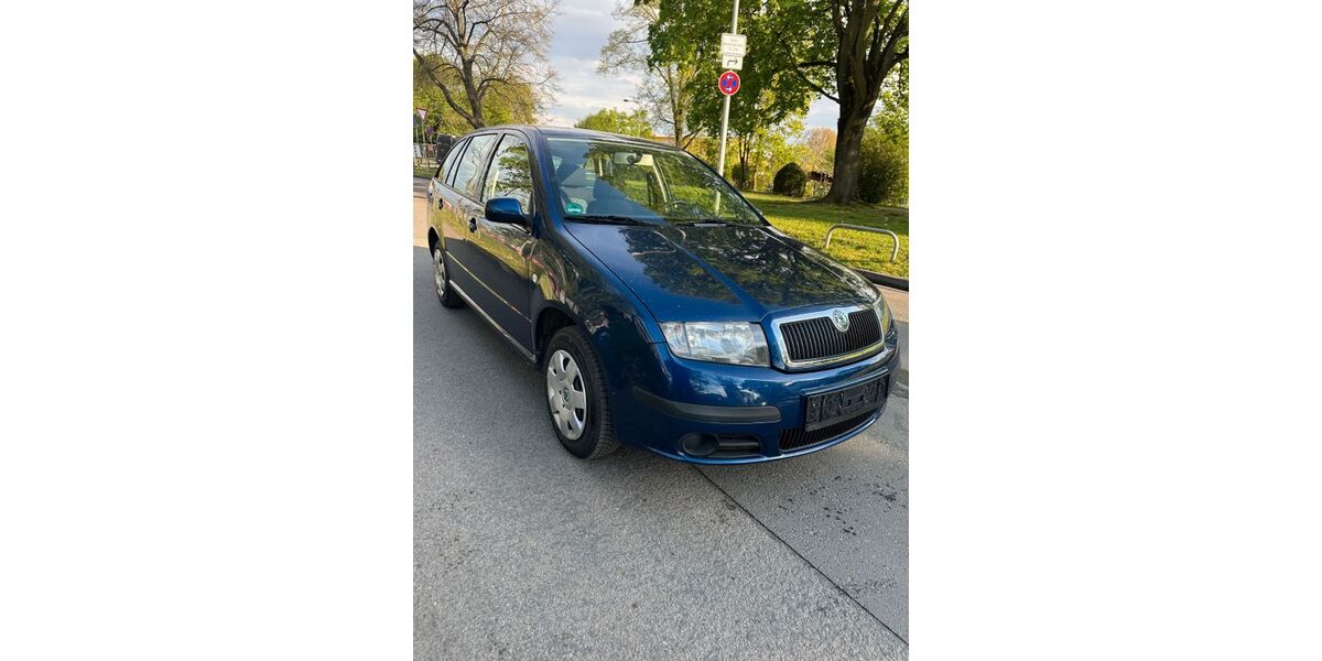 Skoda Fabia 107.000 km 2.999 &euro; Frankfurt am Main 60388