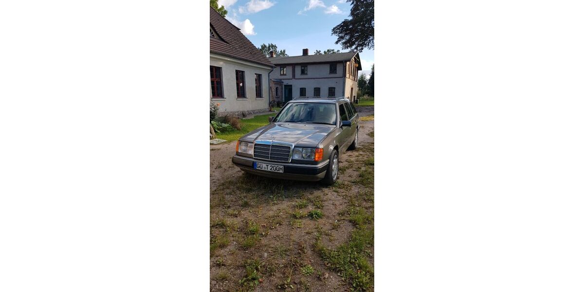 Mercedes-Benz 200 280.000 km 8.000 &euro; Schwaan 18258