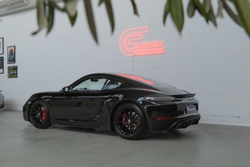 Porsche Cayman 22.500 km 84.990 € Leipzig 04357