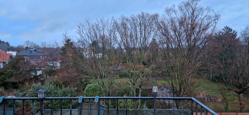 Dachgeschoßwohnung Meerbusch Necklenbroich - 2.5 Zimmer, 74 m&sup2;, 1.000&euro; | Angebot:25051479