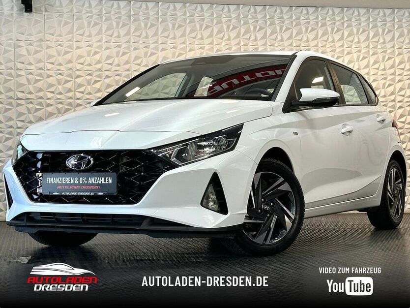 i20