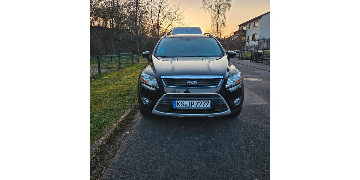 Ford Kuga 214.476 km 5.900 &euro; Vellmar 34246