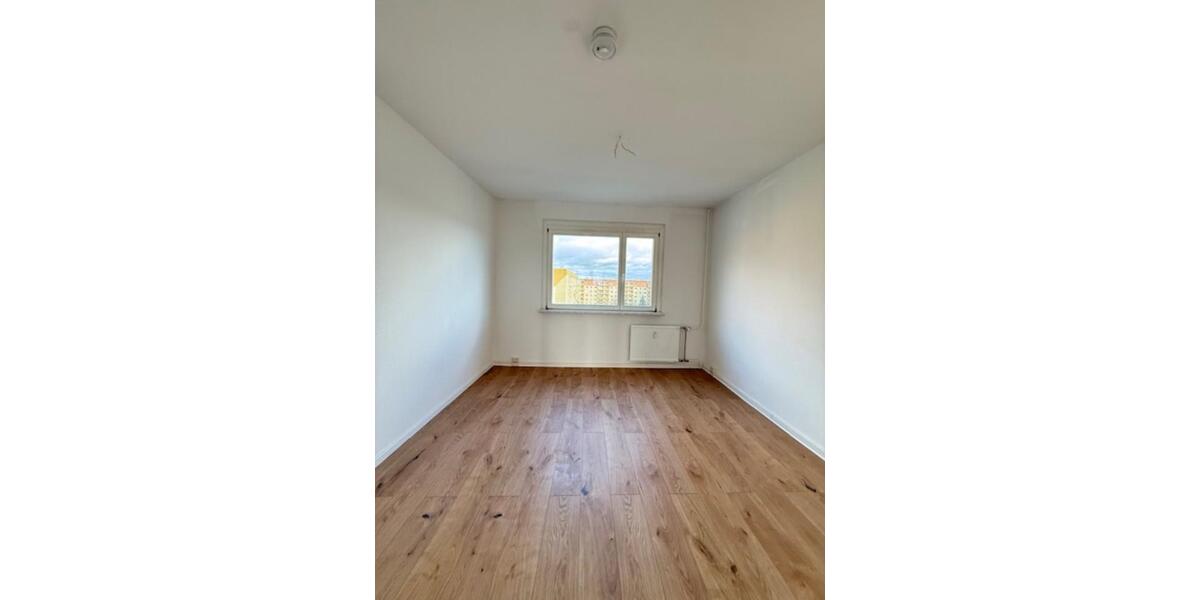 Etagenwohnung Zeithain - 4 Zimmer, 77 m&sup2;, 400&euro; | Angebot:24864325
