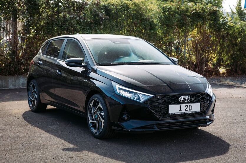 i20