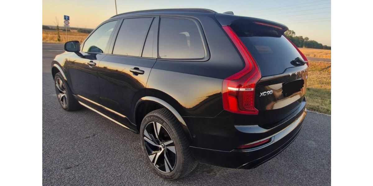 Volvo XC90 27.000 km 49.900 &euro; Grebenau - Schwarz 36323