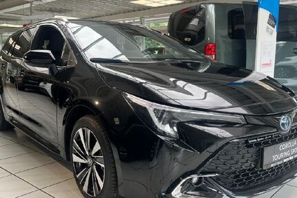 Toyota Corolla 2.500 km 33.950 &euro; Bremerhaven 27580