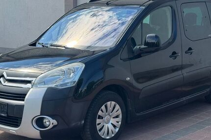 Citroen Berlingo 256.000 km 2.990 &euro; Berlin 12057