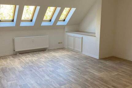Wohnung Wolmirstedt - 3 Zimmer, 77 m&sup2;, 500&euro; | Angebot:25732628
