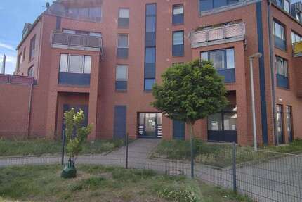 Wohnung zum Mieten in Bitterfeld 300 € 43.32 m²