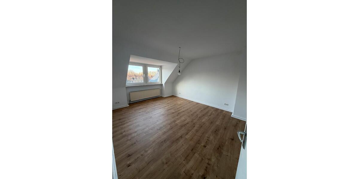 Helle 3-Zimmer-Wohnung mit Balkon 3 zimmer