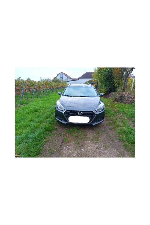 Hyundai i40 141.000 km 8.500 € Neustadt-an-der-weinstrasse 67434