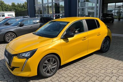 Peugeot 208 35.750 km 10.999 &euro; Rees 46459