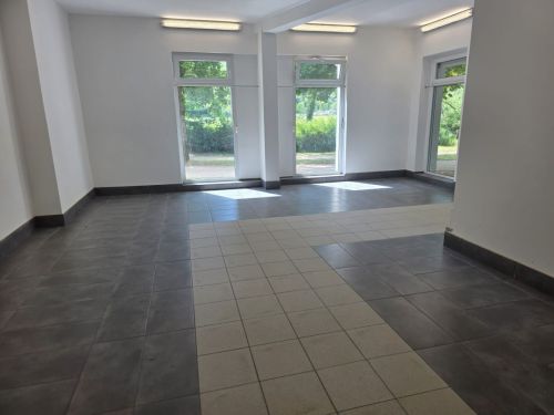 Café, Spielecke, Bistro, Restaurant sowie Läden mit Ambiente in 97688 Bad Kissingen (ID 2917) - Gewerbeobjekt Bad Kissingen Bad Kissingen | Angebot:24179867