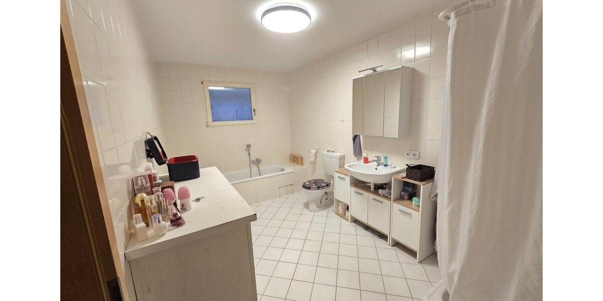 Etagenwohnung Alzey - 2 Zimmer, 70 m&sup2;, 600&euro; | Angebot:26201128